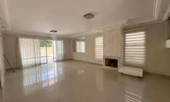 Imagem 2: Ampla casa 04 suítes com piscina e churrasqueira