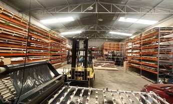 Imagem 3: Imóvel para venda tem 330 metros quadrados com 1 quarto em Arvoredo - Contagem - MG