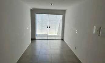 Imagem: Apartamento térreo com 02 quartos, sendo