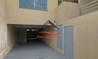 Imagem 2: Apartamentos 2º andar para Locação - 2 a 3 Quartos, 1 a 2 Banheiros, Garagem - Bairro Sant