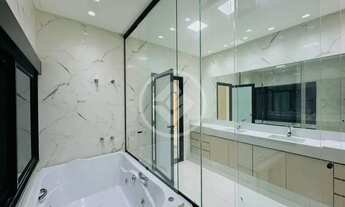 Imagem 6: Sobrado fundo de esquina com 4 suítes, piscina e hidromassagem no Condomínio do Lago. codi