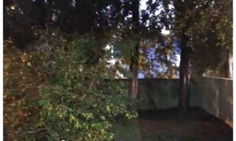 Imagem 6: Flat Agronomica rua em frente a beira mar