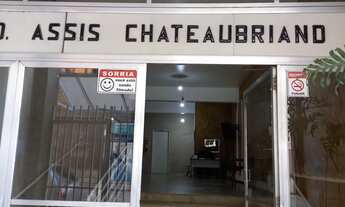 Imagem 2: Apartamento para aluguel possui 40 metros quadrados com 2 quartos em Centro - Juiz de Fora