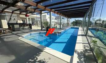 Imagem: Casa à venda com 4 quartos em condomínio