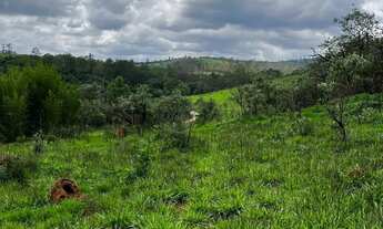 Imagem 2: Terreno Próximo de Tudo! Construa com Praticidade!