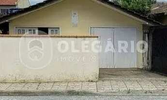 Imagem 2: Casa - Centro Casa com 4 dormitórios