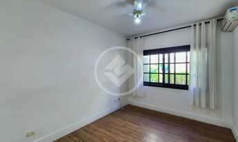 Imagem 2: Casa térrea para locação, 250m2, 4 quartos, 2 suítes, 4 vagas, Alphaville codigo: 150089