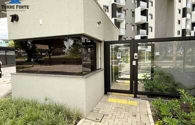 Imagem 3: Apartamento para Venda em Curitiba, Hauer, 2 dormitórios, 1 suíte, 2 banheiros, 1 vaga