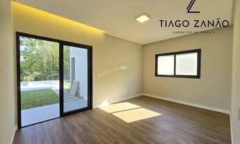 Imagem 2: Casa de Alto Padrão com 4 Quartos no Condomínio Arquipélago de Manguinhos