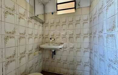 Imagem 5: Casa com 6 dormitórios à venda, 250 m² por R$ 250.000 - Vila Industrial - Jaú/SP