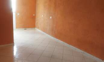 Imagem 4: Alugo kitnetes Kitnet com 1 dormitório