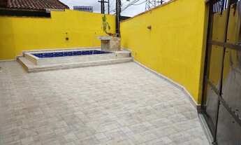 Imagem 6: Linda casa com Piscina na Av Torres, com venda URGENTE