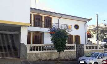 Imagem: Bragança Paulista - Casa Padrão - Centro