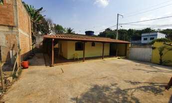 Imagem 2: Lote 500m² com Casa e Prédio aos Fundos Apto 02 Quartos