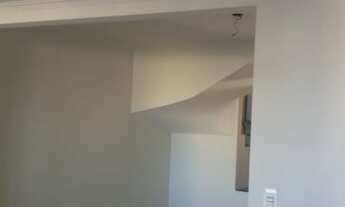 Imagem 4: Triplex central com terreno nos fundos próximo terminal bancos comércio em geral