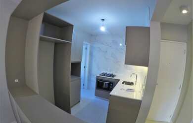 Imagem 6: Apartamento reformado, com 2 quartos em Pantanal - Florianópolis - SC