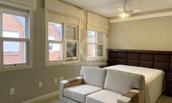 Imagem 4: Porto Alegre - Casa Padrão - Chácara das Pedras