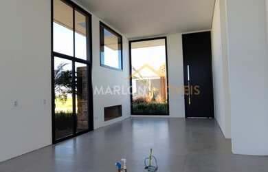 Imagem 5: Casa térrea com 178m² sendo 3 suítes e garagem para 2 carros no Condomínio Reserva das Águ