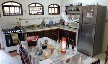 Imagem 3: Casa em Guapimirim perto comércio, escola, condução, cachoeiras dentro Condomínio Sítio Po