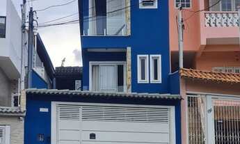 Imagem: Sobrado para venda tem 196 metros quadrados