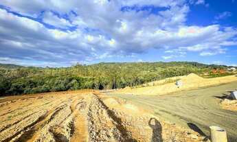 Imagem: Terreno bairro Naspolini, parcelamento sem