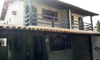 Imagem 4: Casa duplex independente com 3 suítes garagem 4 carros Novo Rio das Ostras