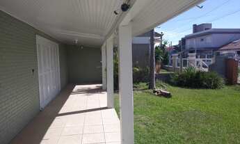 Imagem 6: Praia Rainha do Mar, RS- Sobrado com 2 terrenos, piscina, mobiliado, 5 dormitórios, duas