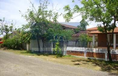 Imagem 5: Casa com 08 Quartos à Venda, 420 m²