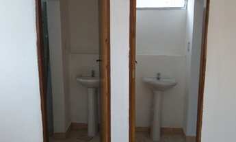 Imagem 6: LOJA REFORMADA Galpão / depósito com 2 vagas na garagem