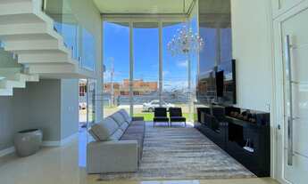 Imagem 6: Belíssimo sobrado a venda em um dos mais procurados condomínios de Xangri-Lá