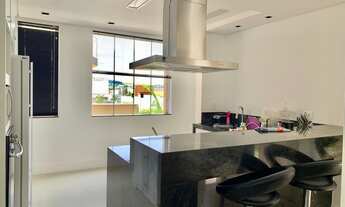 Imagem 6: Casa de condomínio para venda tem 454 metros quadrados com 4 quartos