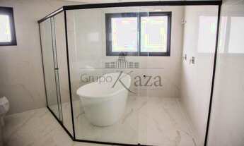 Imagem 4: Casa Condomínio - Jardim das Colinas - Condomínio Jardim das Colinas - 5 Dormitórios - 700