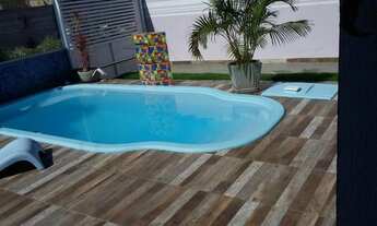 Imagem 4: Casa duplex e independente com 3 quartos e piscina e churrasqueira próximo ao clube Comary