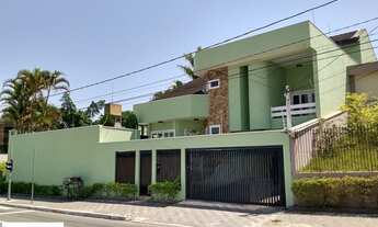 Imagem: Sobrado com Piscina para aluguel e venda