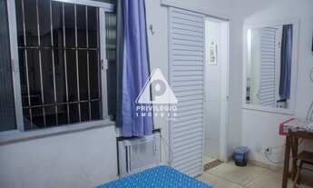 Imagem 3: Conjugado 24m² dividido em quarto e sala no Catete - Rio de Janeiro- RJ