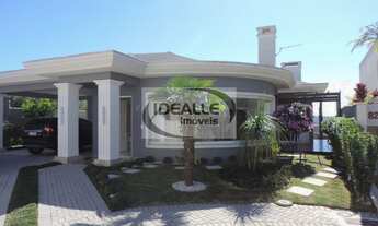 Imagem 2: Casa Residencial com 3 quartos para alugar por R$ 8000.00, 226.72 m2 - SANTA FELICIDADE