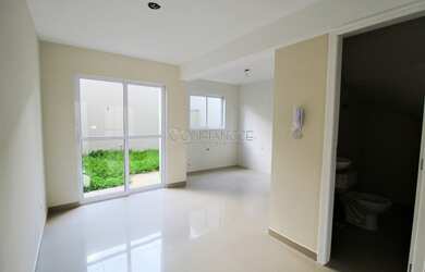 Imagem 5: Sobrado em condomínio com localização privilegiada a 650 metros da Ópera de Arame