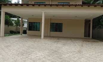 Imagem 7: Casa de condomínio para aluguel possui 500 metros quadrados com 4 quartos