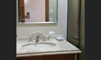 Imagem 4: Quadra da praia, 2 quartos com suíte, mobiliado com ou sem vaga de garagem-Rua Bolívar