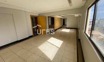 Imagem 3: Apartamento para venda possui 200 metros quadrados com 4 quartos em Setor Bueno - Goiânia