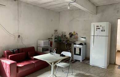 Imagem 3: 2 Casas em lote de 200 com fundação e projeto para 3 pavimentos