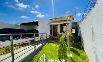 Imagem 2: Casa no bairro Fernão Dias com 03 quartos sendo 01 suíte e garagem para 04 carros