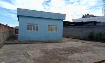 Imagem 4: Casa para Venda em Ibirité, Novo Horizonte, 3 dormitórios, 1 suíte, 1 banheiro, 5 vagas