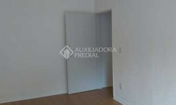 Imagem 5: PORTO ALEGRE - Apartamento Padrão - Jardim Sabará