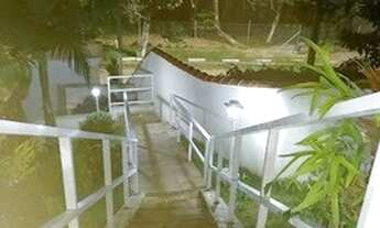 Imagem 4: Sobrado em condomínio fechado, Santana de Parnaíba, 4 dorm., quintal com piscina e 4 vagas