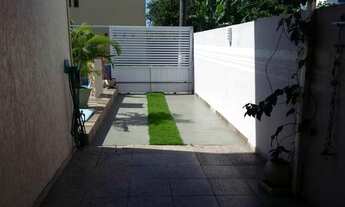 Imagem 7: Casa duplex e independente com 3 quartos e piscina e churrasqueira próximo ao clube Comary