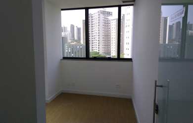 Imagem 4: Sala Comercial - Funcionários