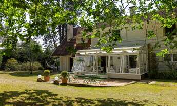 Imagem 7: Que Charme! Casa com 5 dormitórios