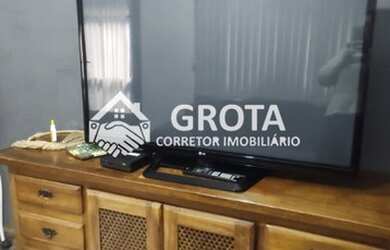 Imagem 2: Linda Casa Assobradada para Venda no bairro Jardim Colorado, 3 dorm, 1 suíte, 1 vagas, 192