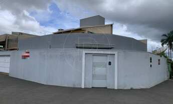 Imagem: Sobrado para Venda no Bairro Itaici II